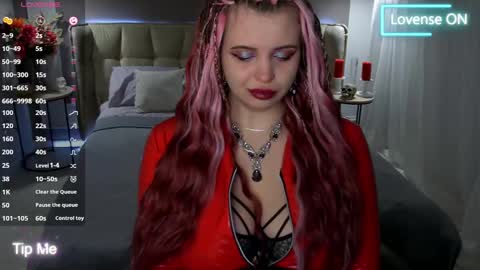 Maya Mils online show from March 2025 01:17:02 AM