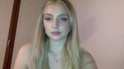 Snapshot of mayaflirt chatting on March 2026 09:31:02 PM mayaflirt online show from March 2026 09:31:02 PM