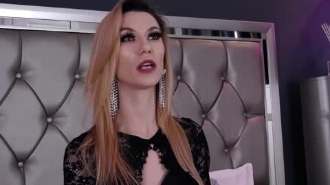 Maya online show from April 2026 10:57:02 AM