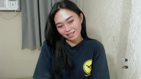 Snapshot of mayasally_ chatting on March 2025 10:17:01 AM mayasally_ online show from March 2025 10:17:01 AM