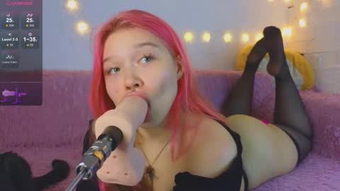 Maya  online show from December 2025 09:32:01 PM