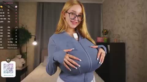 Milina online show from July 2026 05:53:01 PM