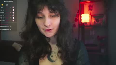 Snapshot of maymary_ chatting on July 2026 06:11:01 AM Mary . online show from July 2026 06:11:01 AM