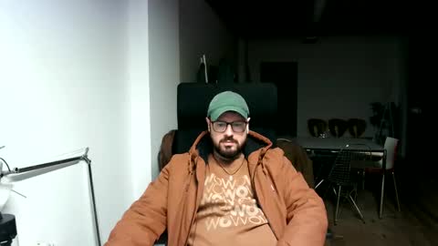 Snapshot of maythe4bwu chatting on December 2024 03:47:02 PM maythe4bwu online show from December 2024 03:47:02 PM