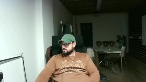 Snapshot of maythe4bwu chatting on December 2024 02:05:02 PM maythe4bwu online show from December 2024 02:05:02 PM