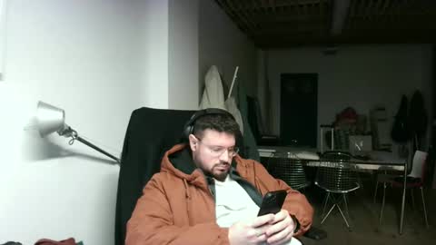 Snapshot of maythe4bwu chatting on January 2025 06:57:01 PM maythe4bwu online show from January 2025 06:57:01 PM