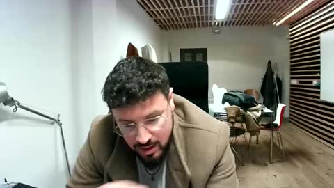 Snapshot of maythe4bwu chatting on February 2025 09:48:01 PM maythe4bwu online show from February 2025 09:48:01 PM