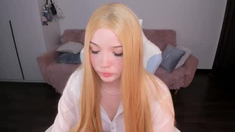 Snapshot of mayya_cuute chatting on October 2025 05:38:02 AM Mila online show from October 2025 05:38:02 AM