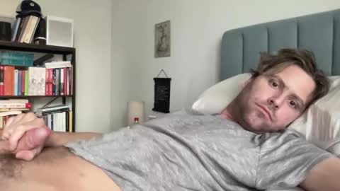 Snapshot of mbnc chatting on December 2024 06:57:02 PM lol online show from December 2024 06:57:02 PM