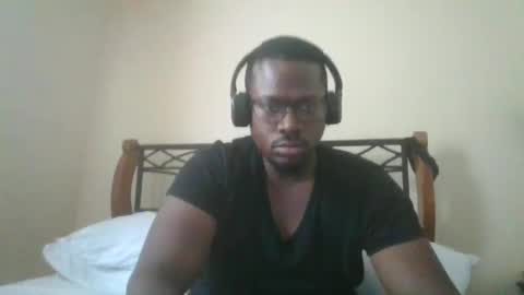 Mark online show from October 2025 08:20:02 PM