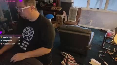 Snapshot of mckhero chatting on December 2024 02:50:01 PM Sean online show from December 2024 02:50:01 PM