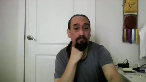 mclovins77 online show from February 2026 06:02:02 PM