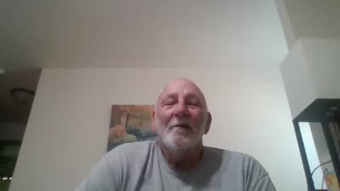 mdane99 online show from October 2025 02:49:01 PM