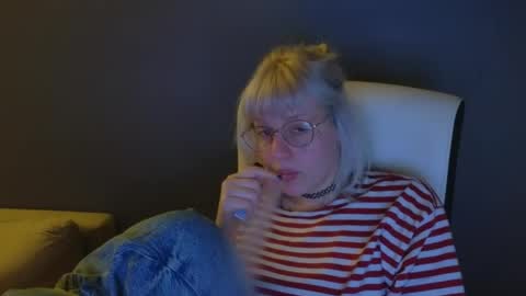 Roze online show from May 2026 12:29:02 AM