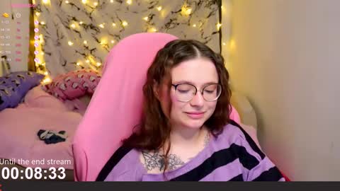 Hanna online show from January 2025 02:39:01 AM