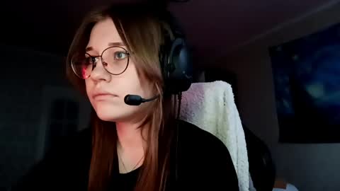 i little tory online show from April 2026 04:20:02 PM