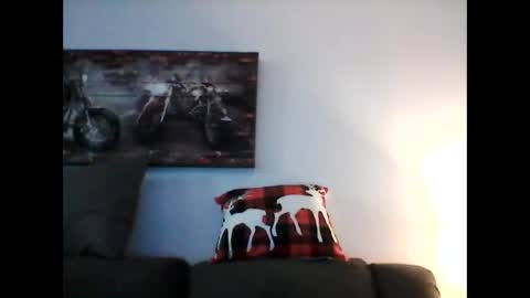 me at home online show from January 2025 01:14:02 PM