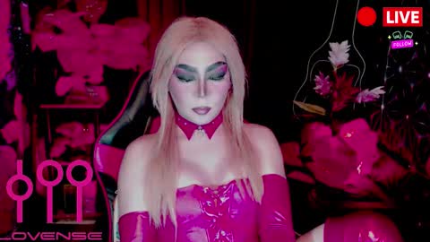 THE QUEEN ALPHA   Queen Medusa Prey online show from March 2026 04:51:01 AM