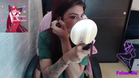 Snapshot of medussa_kat chatting on January 2025 08:16:01 PM Katrina online show from January 2025 08:16:01 PM