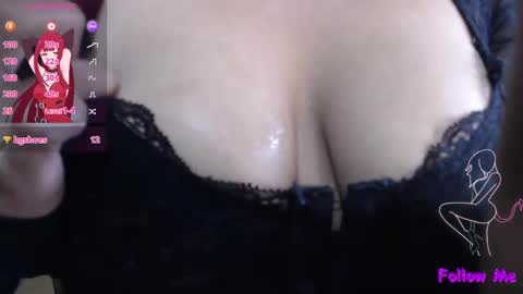 Snapshot of medussa_kat chatting on February 2025 07:28:02 PM Katrina online show from February 2025 07:28:02 PM