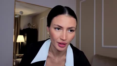 MedussaEyes online show from November 2025 09:50:02 PM