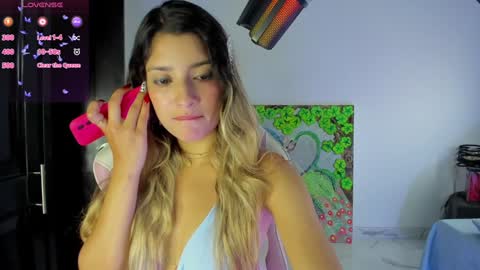Snapshot of meduza_sexy_caramel chatting on January 2025 01:57:01 PM Baio online show from January 2025 01:57:01 PM