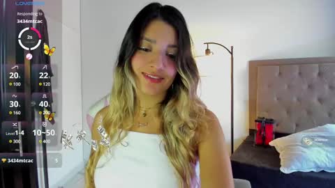 Snapshot of meduza_sexy_caramel chatting on March 2025 03:56:01 PM Baio online show from March 2025 03:56:01 PM