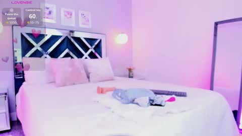 Melody online show from October 2025 11:43:02 AM