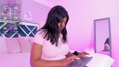 Melody online show from November 2025 11:57:02 AM