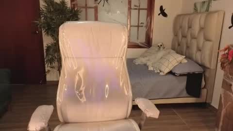 Megan online show from November 2025 02:19:02 PM