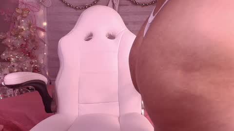 megan akbar online show from December 2024 12:12:01 PM