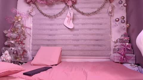 megan akbar online show from December 2024 12:16:01 PM