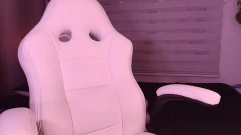 megan akbar online show from January 2025 11:59:02 AM