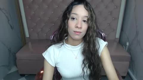 megan_collins_b online show from September 2025 12:43:02 PM