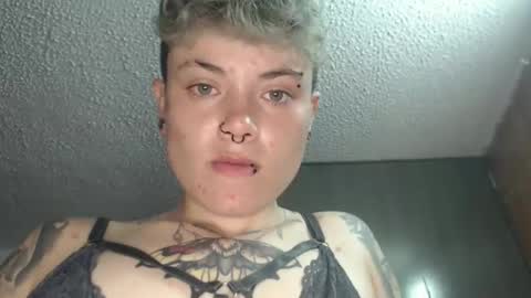 Megan and sophi online show from March 2026 11:59:02 PM