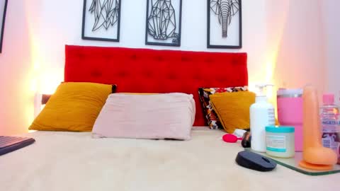 Megan online show from February 2025 05:48:02 AM