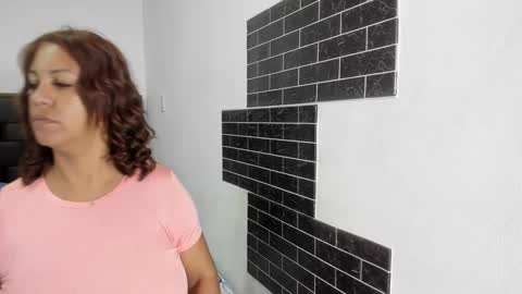 Snapshot of megan_greyxx chatting on March 2025 02:04:02 PM megan_greyxx online show from March 2025 02:04:02 PM