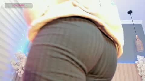     online show from February 2025 12:06:01 PM