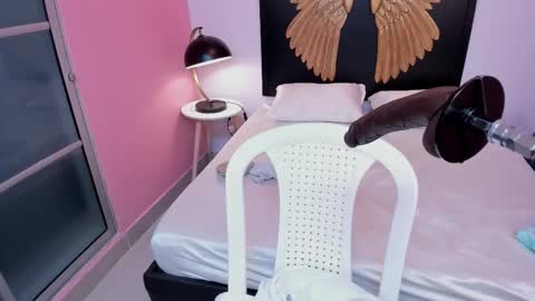 Megan  online show from September 2025 07:14:01 PM