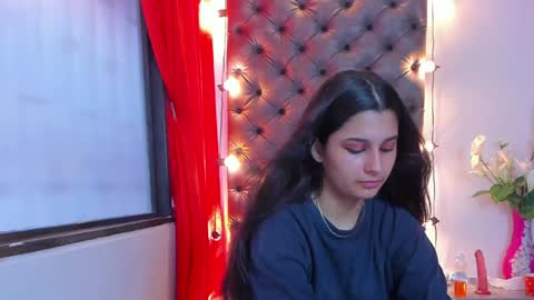 Snapshot of megan_whitte_01 chatting on January 2025 12:12:02 PM megan white 01  online show from January 2025 12:12:02 PM