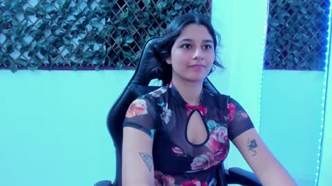 Snapshot of megan_whitte_01 chatting on February 2025 08:39:02 AM megan white 01  online show from February 2025 08:39:02 AM