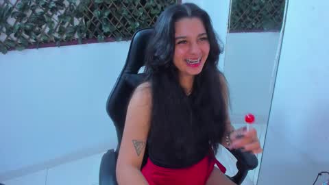 Snapshot of megan_whitte_01 chatting on March 2025 03:12:02 AM megan white 01  online show from March 2025 03:12:02 AM