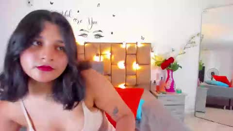 Snapshot of megan_whitte_01 chatting on September 2025 06:55:01 PM megan white 01  online show from September 2025 06:55:01 PM
