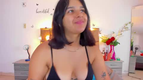 Snapshot of megan_whitte_01 chatting on September 2025 07:39:02 PM megan white 01  online show from September 2025 07:39:02 PM