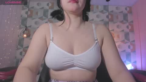 Megan  online show from March 2025 12:39:02 PM