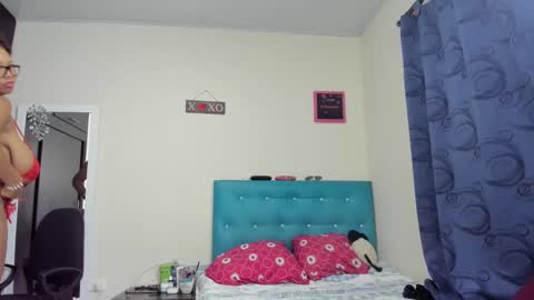 Snapshot of meganhotxx2 chatting on February 2025 05:25:01 AM megan online show from February 2025 05:25:01 AM