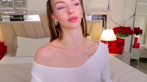 Megan online show from December 2025 05:32:01 PM