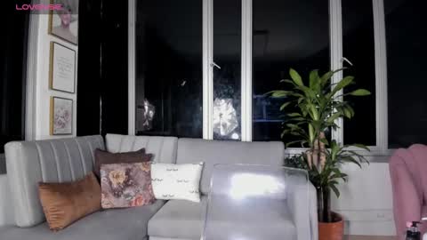 Snapshot of megann__sweet chatting on February 2025 10:42:02 AM Mara online show from February 2025 10:42:02 AM