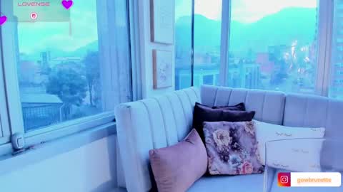 Snapshot of megann__sweet chatting on February 2025 01:46:01 PM Mara online show from February 2025 01:46:01 PM