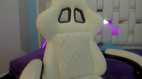 Megan Queen online show from February 2026 12:19:01 PM